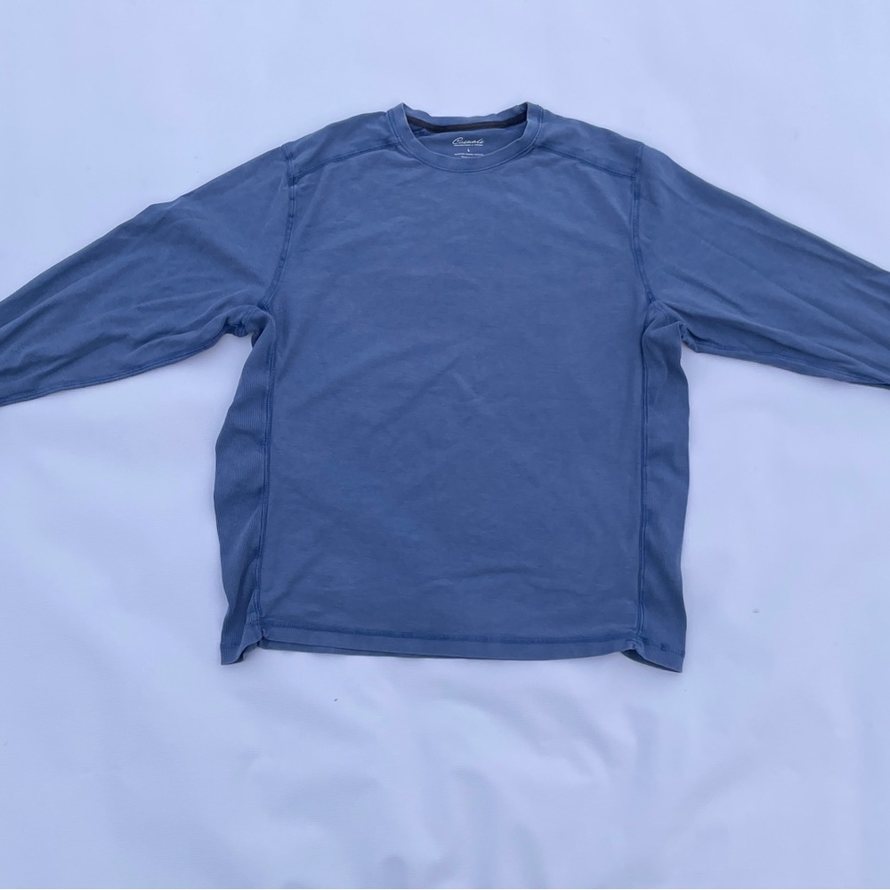 Roundtree and Yorke sweater